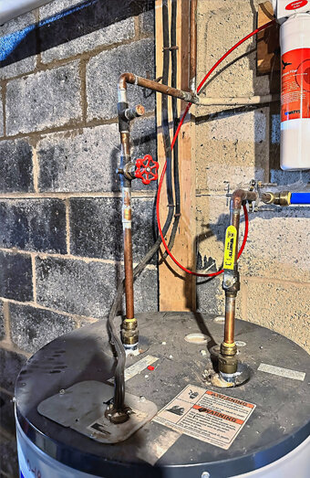 https://bayswaterhotwater.com.au/uploads/2025/06/gas-hot-water-system-52140.jpg