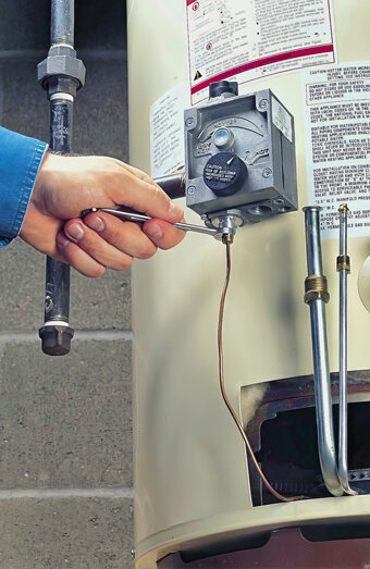 https://bayswaterhotwater.com.au/uploads/2025/06/hot-water-servicing-22242.jpg