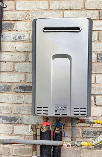 https://bayswaterhotwater.com.au/uploads/2025/06/instant-hot-water-systems-48570.jpg